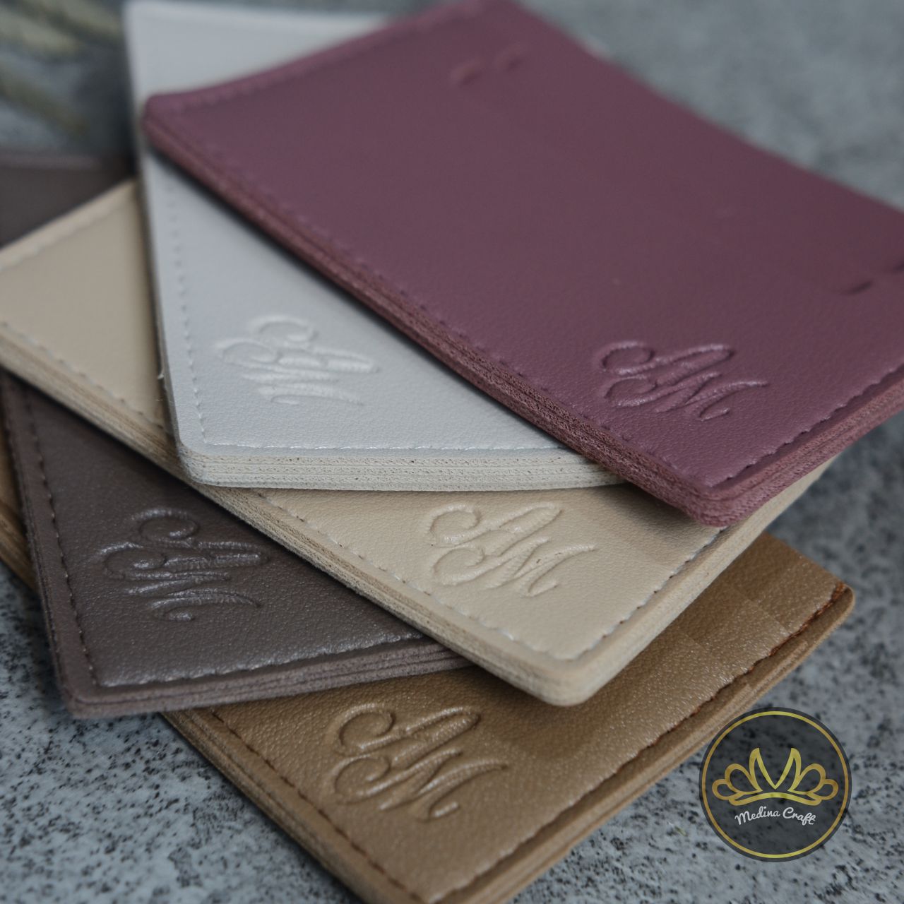 Card Holder Aveline - Gambar 2