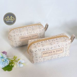 Alternative view of Luna Pouch