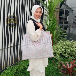 Alternative view of Zea Bag